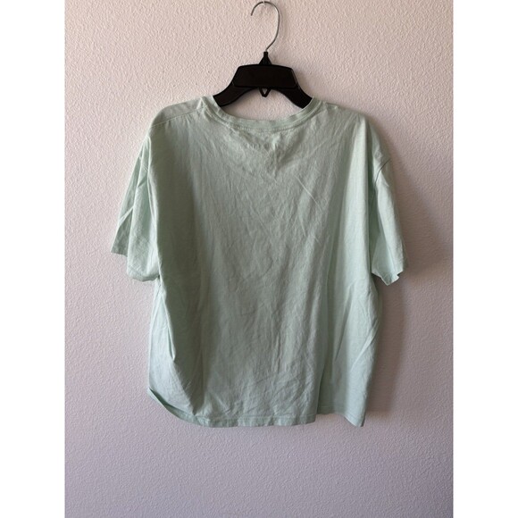 Life Is Good Green Sailing Graphic Crop T-Shirt Women's Size Large Round Neck - Picture 3 of 3